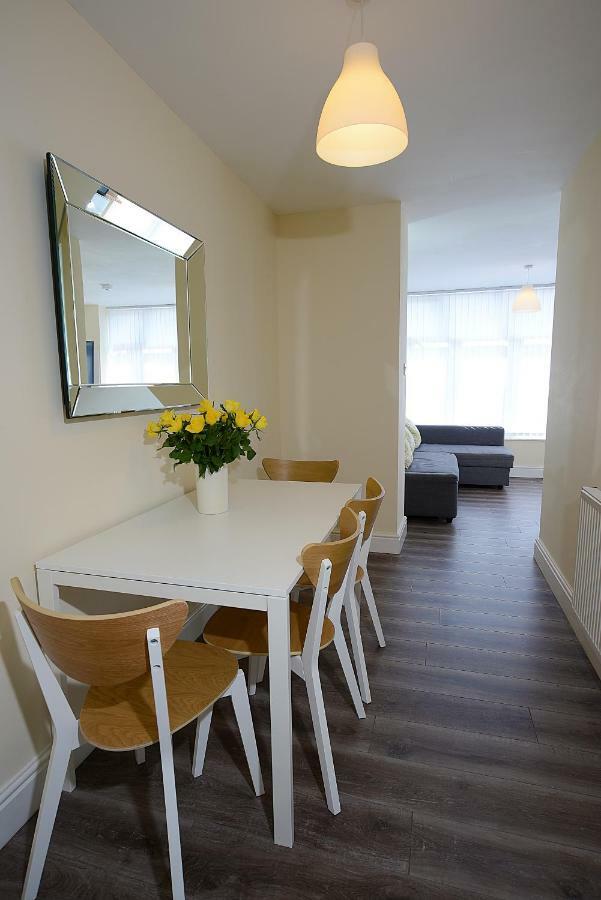 Twelve Apartments Blackpool Exterior photo