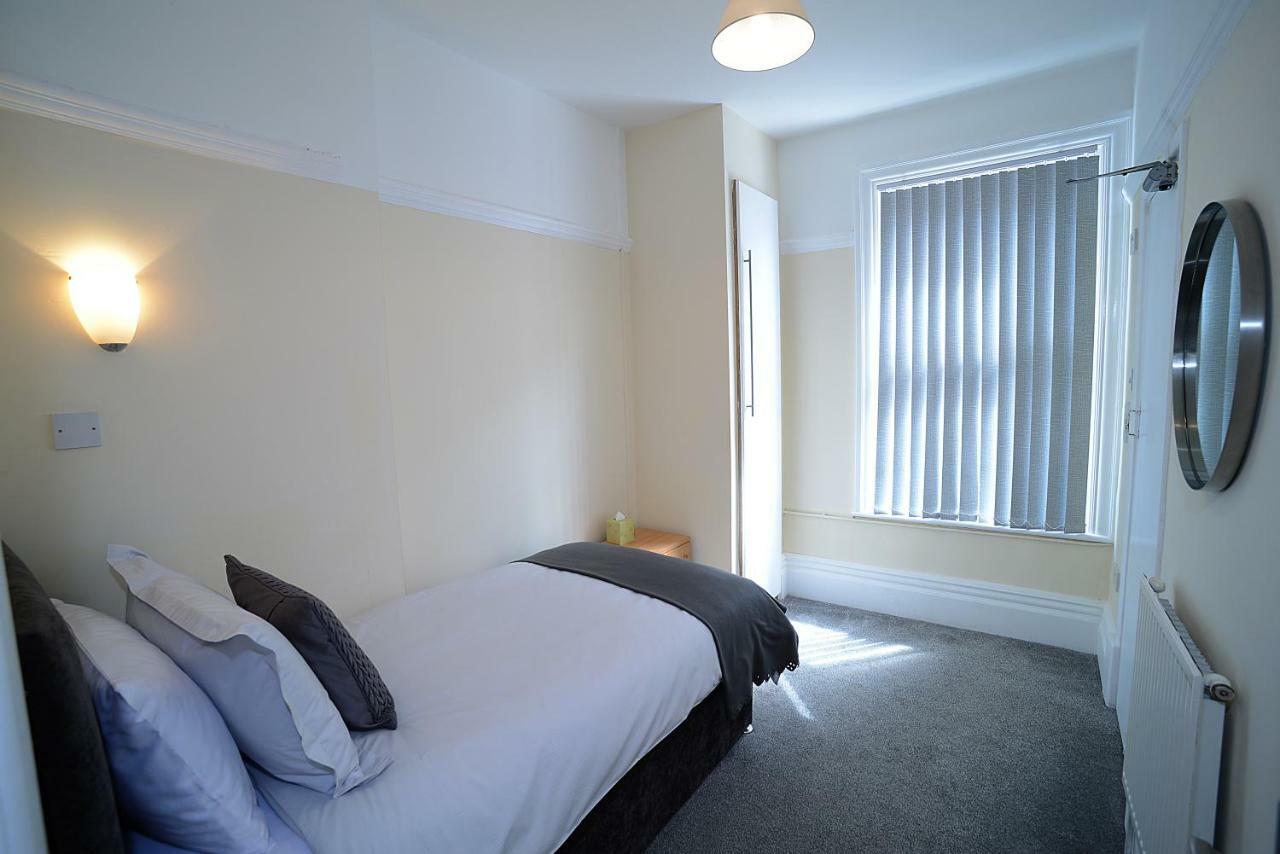 Twelve Apartments Blackpool Exterior photo
